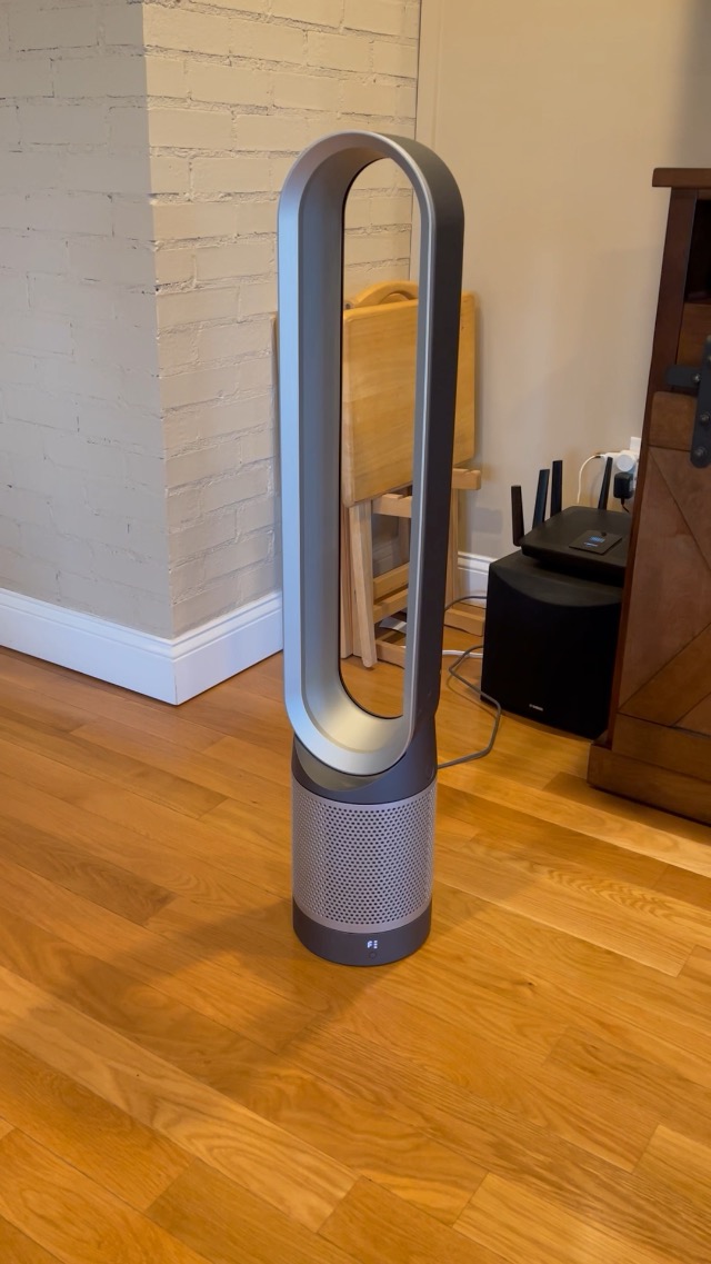Watch Dyson Purifier Cool gen 1 on Amazon Live Watch Dyson Purifier Cool gen 1 on Amazon Live